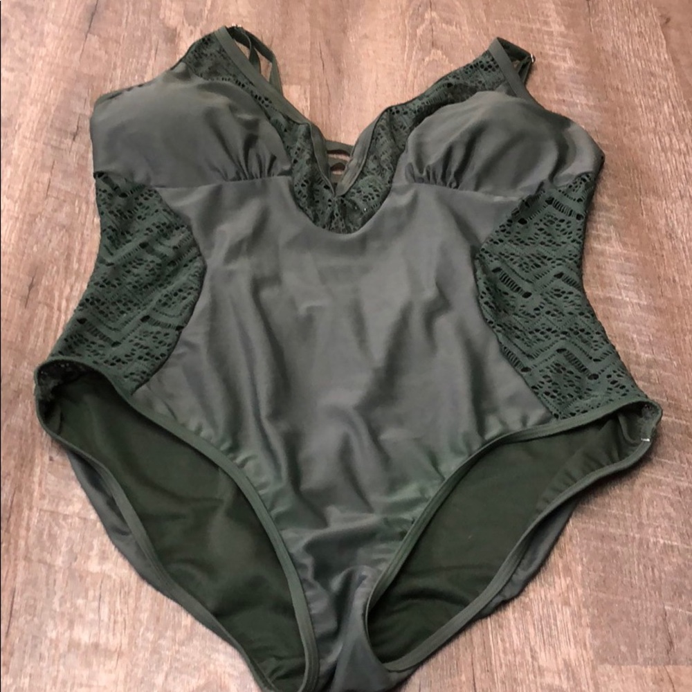 Apollo Swim/Coral Tropics | 2X | crochet swimsuit